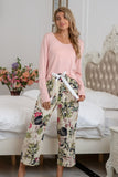 Conjunto lounge de top con cuello redondo y pantalón estampado