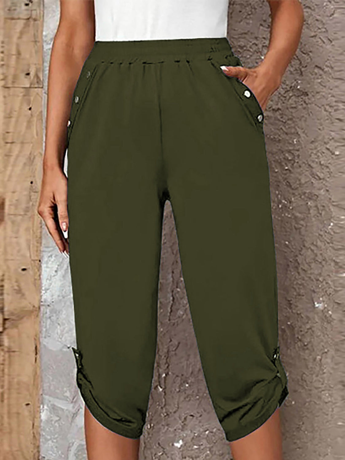 Pantalones capris con lengüeta enrollable de tamaño completo