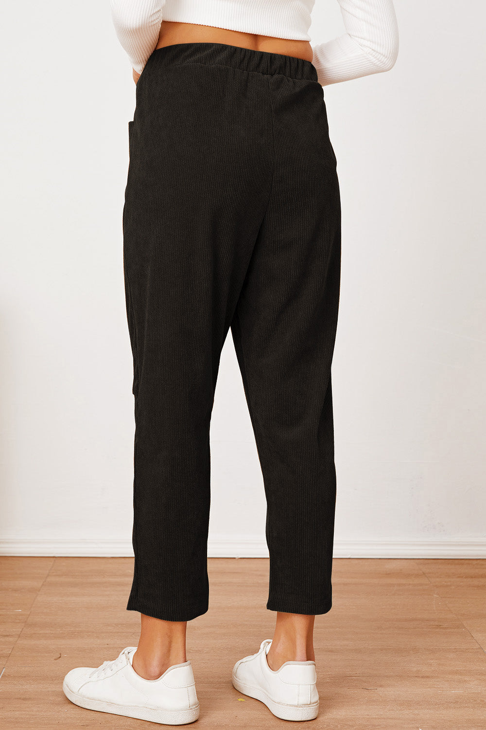 Pocketed Elastic Waist Pants