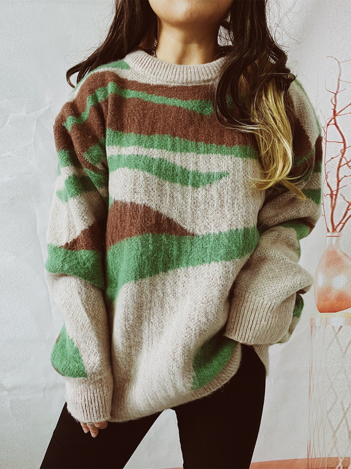 Color Block Round Neck Sweater