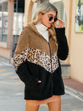 Chaqueta teddy con capucha y bloques de color de leopardo